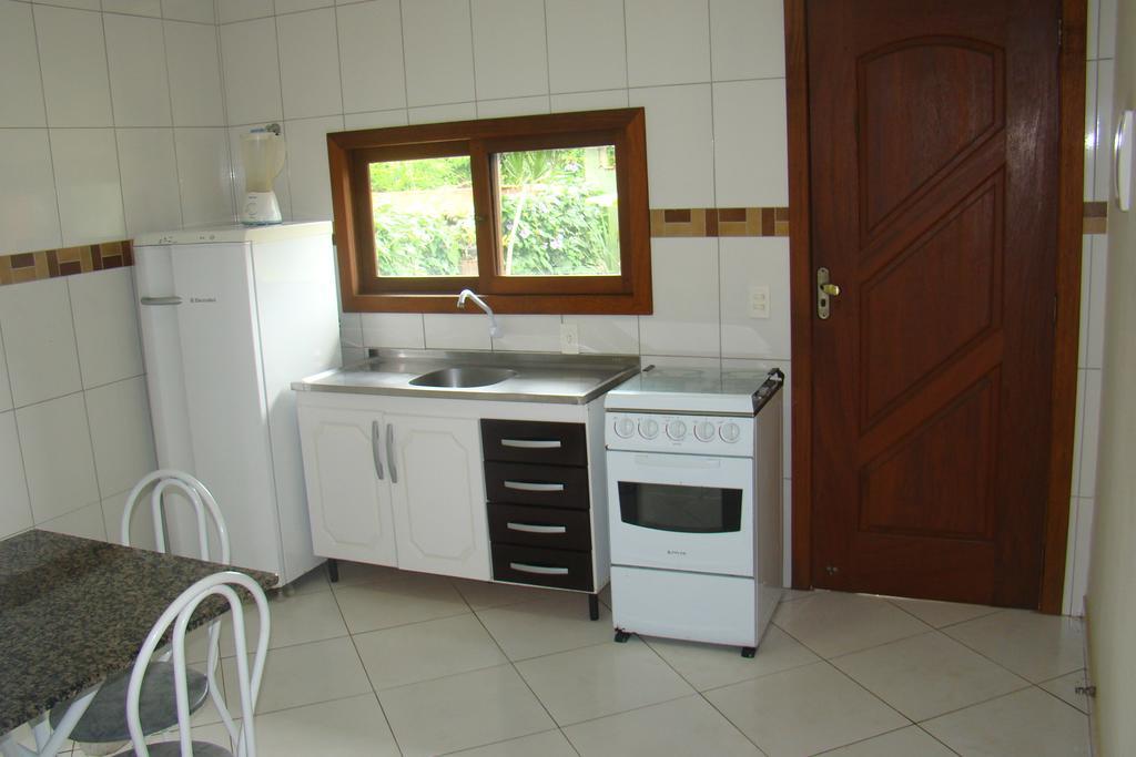 Pousada Moradas Do Mocambique Florianópolis Habitación foto